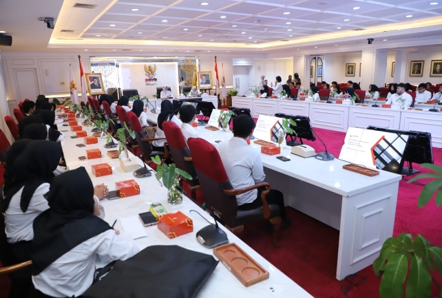 Screenshot_20251124_220602